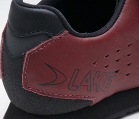 マウンテンシューズのLAKE MX237のクロージャーはBoaダイアルを採用。MTBシューズ、シクロクロスシューズ、サイクリングシューズの老舗ブランド『LAKE』。